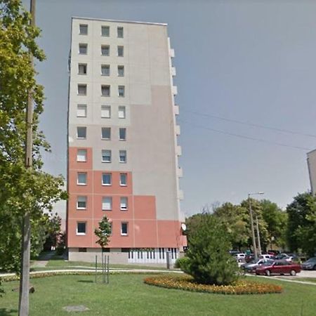 Zsuzsi Apartman Siófok Zewnętrze zdjęcie